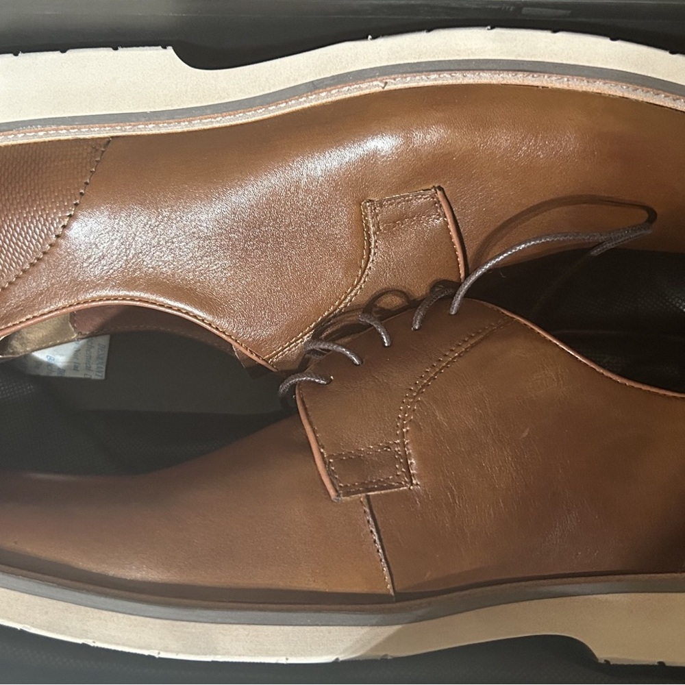 Moretti • Plymouth Plain Toe Oxfords - Picture 2 of 4